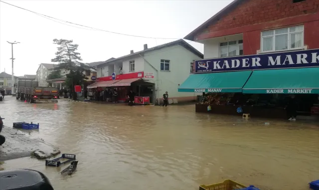 GÜNCELLEME - Kastamonu’nun Pınarbaşı ilçesinde sağanak su baskınlarına neden oldu GÜNCELLEME - Kastamonu’nun Pınarbaşı ilçesinde sağanak su baskınlarına neden oldu