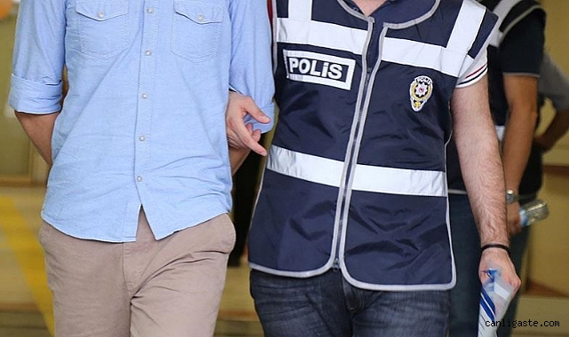 İkinci el otomobil almak isteyenleri dolandırdılar: 3 ilde operasyon İkinci el otomobil almak isteyenleri dolandırdılar: 3 ilde operasyon