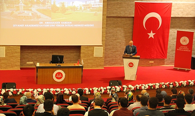 Kayseri’de aday din görevlisi eğitimi programı düzenlendi Kayseri’de aday din görevlisi eğitimi programı düzenlendi