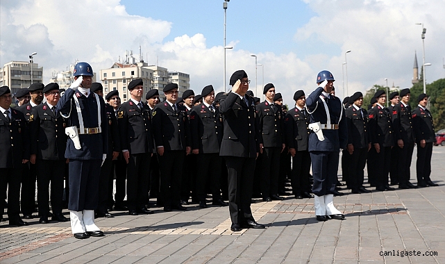Kayseri’de Jandarma Teşkilatı’nın 184. kuruluş yıl dönümü kutlandı Kayseri’de Jandarma Teşkilatı’nın 184. kuruluş yıl dönümü kutlandı