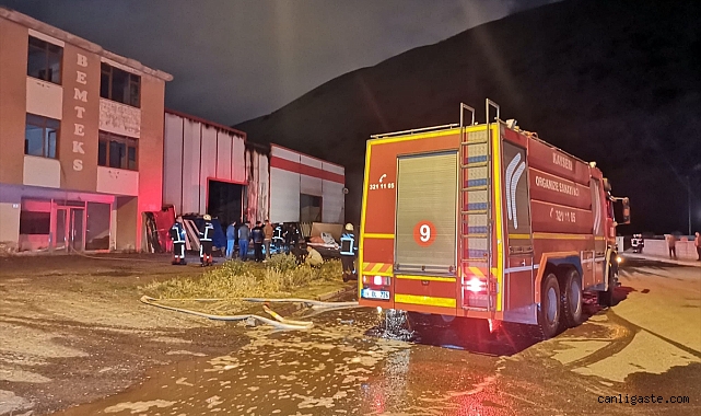 Kayseri OSB’de çelik kapı fabrikasında yangın Kayseri OSB’de çelik kapı fabrikasında yangın