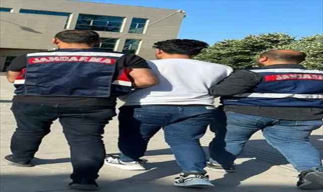 Kilis’te terör örgütü PKK/YPG operasyonunda 1 kişi yakalandı Kilis’te terör örgütü PKK/YPG operasyonunda 1 kişi yakalandı
