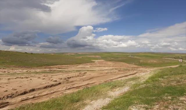 Kırşehir’de kuvvetli yağışın ardından hasar tespiti yapıldı Kırşehir’de kuvvetli yağışın ardından hasar tespiti yapıldı