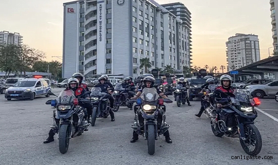 Mersin’de uyuşturucu satıcılarına şafak baskını: 31 gözaltı kararı Mersin’de uyuşturucu satıcılarına şafak baskını: 31 gözaltı kararı