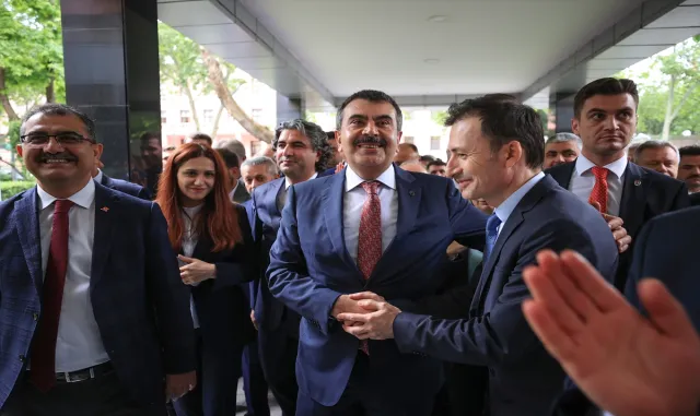 Milli Eğitim Bakanlığında devir teslim töreni yapıldı Milli Eğitim Bakanlığında devir teslim töreni yapıldı