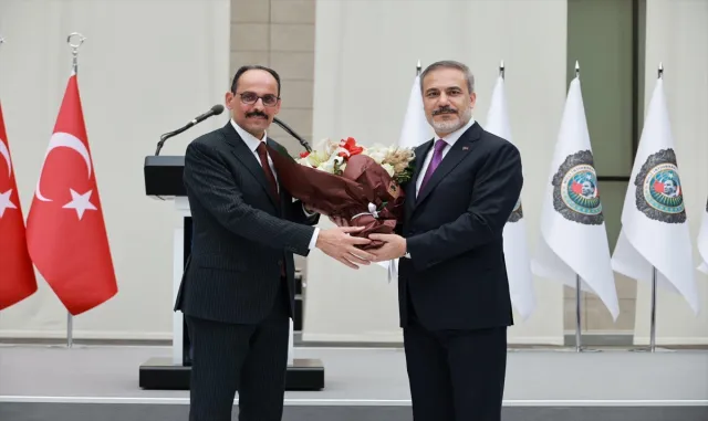 MİT Başkanlığında devir teslim MİT Başkanlığında devir teslim