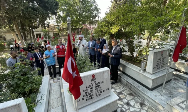 Sağlık Bakanı Koca, Hatay’da bayram namazının ardından konuştu: Sağlık Bakanı Koca, Hatay’da bayram namazının ardından konuştu: