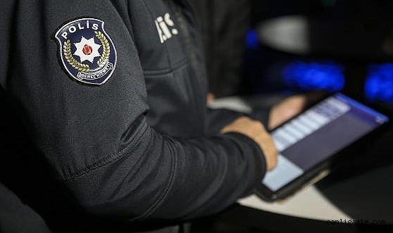 Sivas’ta kaçak sigara operasyonu: 35 bin dolu makaron ele geçirildi Sivas’ta kaçak sigara operasyonu: 35 bin dolu makaron ele geçirildi