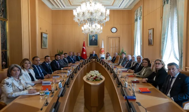 TBMM’de yeni yasama yılının ilk Başkanlık Divanı toplantısı yapıldı TBMM’de yeni yasama yılının ilk Başkanlık Divanı toplantısı yapıldı