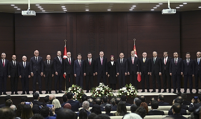 Yeni Cumhurbaşkanlığı Kabinesi’nin ekonomi kurmayları belli oldu Yeni Cumhurbaşkanlığı Kabinesi’nin ekonomi kurmayları belli oldu