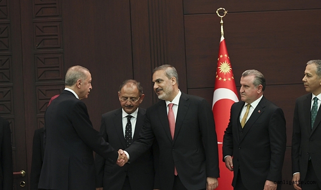 Yeni Dışişleri Bakanı Hakan Fidan oldu Yeni Dışişleri Bakanı Hakan Fidan oldu