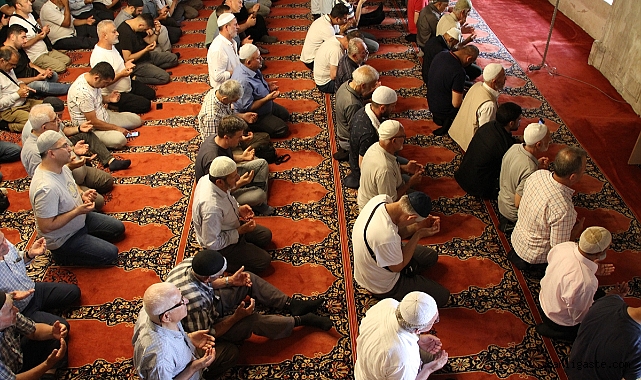 662. Tarihi Kırkpınar Yağlı Güreşleri kapsamında mevlit okutuldu 662. Tarihi Kırkpınar Yağlı Güreşleri kapsamında mevlit okutuldu