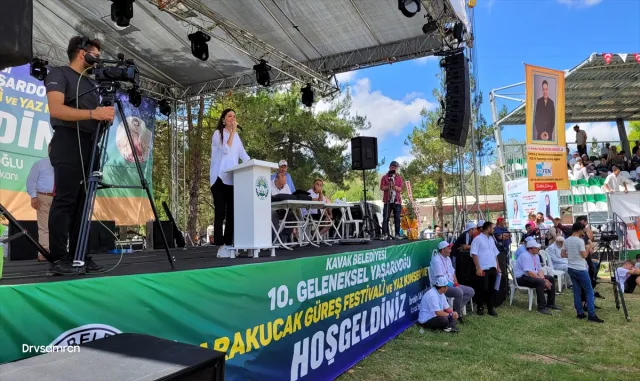 AK Parti Genel Başkan Yardımcısı Karaaslan, Samsun’da ziyaretlerde bulundu AK Parti Genel Başkan Yardımcısı Karaaslan, Samsun’da ziyaretlerde bulundu