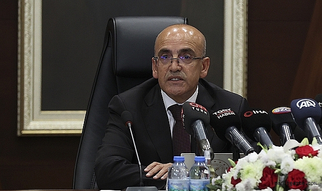 Bakan Şimşek: Sınırlı kaynaklarımızı ihracata ve yatırımlara kanalize etmeye devam edeceğiz Bakan Şimşek: Sınırlı kaynaklarımızı ihracata ve yatırımlara kanalize etmeye devam edeceğiz
