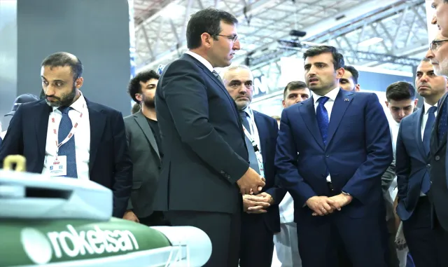Baykar Yönetim Kurulu Başkanı Selçuk Bayraktar, IDEF’23’ü ziyaret etti: Baykar Yönetim Kurulu Başkanı Selçuk Bayraktar, IDEF’23’ü ziyaret etti: