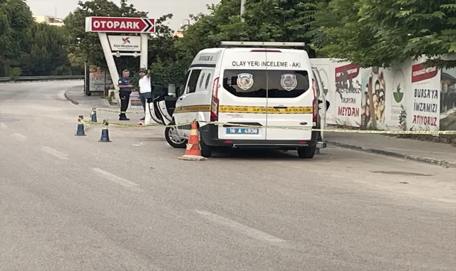 Bursa’da arkadaşı tarafından otomobilde bıçaklanan kişi öldü Bursa’da arkadaşı tarafından otomobilde bıçaklanan kişi öldü