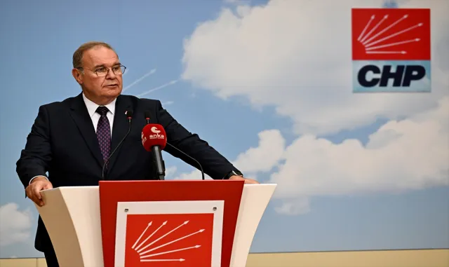 CHP Sözcüsü Öztrak, MYK toplantısına ilişkin açıklamalarda bulundu: CHP Sözcüsü Öztrak, MYK toplantısına ilişkin açıklamalarda bulundu: