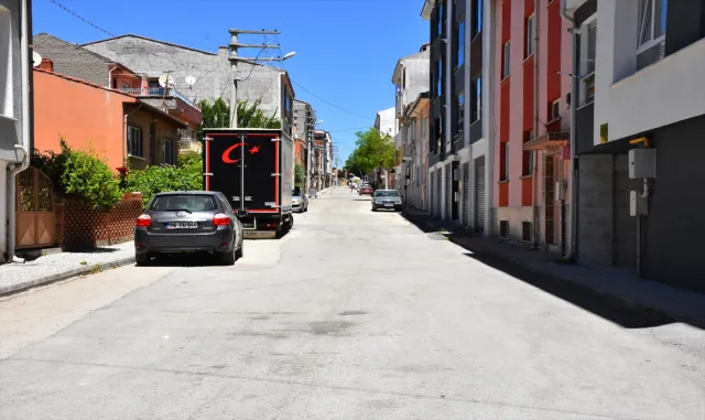Eskişehir Şirintepe’de görülen yılanlar mahalle halkını tedirgin ediyor Eskişehir Şirintepe’de görülen yılanlar mahalle halkını tedirgin ediyor