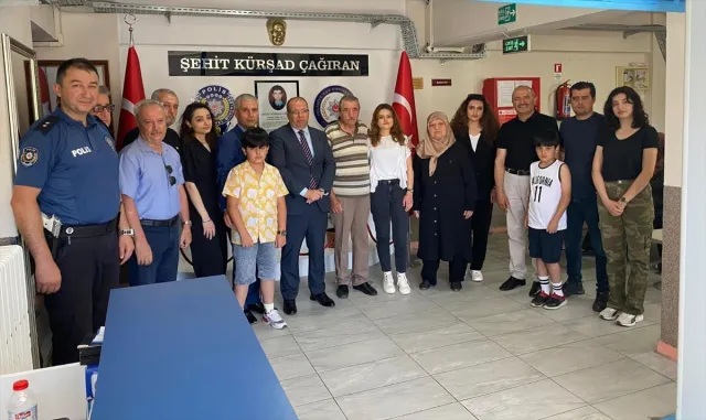 Felahiye İlçe Emniyet Müdürlüğünde şehit anı köşesi oluşturuldu Felahiye İlçe Emniyet Müdürlüğünde şehit anı köşesi oluşturuldu