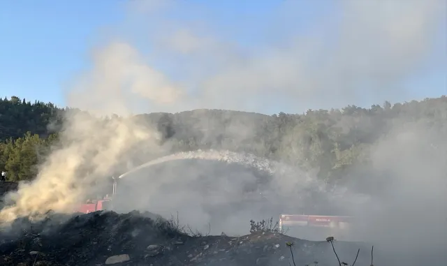 Fethiye’de otluk alanda çıkan yangın söndürüldü Fethiye’de otluk alanda çıkan yangın söndürüldü