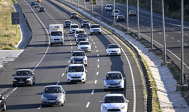 Karayolları yol ve trafikte son durum (25 Temmuz 2023 yol durumu) Karayolları yol ve trafikte son durum (25 Temmuz 2023 yol durumu)