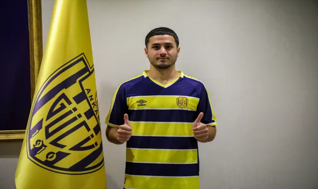 MKE Ankaragücü, Cem Türkmen’i transfer etti MKE Ankaragücü, Cem Türkmen’i transfer etti