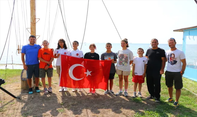 Optimist Mili Takımı, Avrupa Şampiyonası’nda kürsüde olmayı hedefliyor Optimist Mili Takımı, Avrupa Şampiyonası’nda kürsüde olmayı hedefliyor