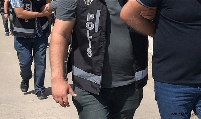 Ülke genelinde eş zamanlı operasyon: Bin 958 kişi yakalandı Ülke genelinde eş zamanlı operasyon: Bin 958 kişi yakalandı