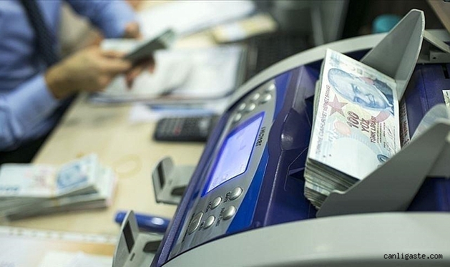 Zamlı memur maaşları belli oldu! Kim ne kadar maaş alacak? (GRAFİKLİ) Zamlı memur maaşları belli oldu! Kim ne kadar maaş alacak? (GRAFİKLİ)