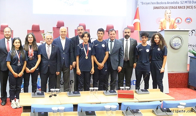 Erciyes’ten Bozkıra Anadolu Dağ Bisikleti Yarışları’nın tanıtımı Kayseri’de yapıldı Erciyes’ten Bozkıra Anadolu Dağ Bisikleti Yarışları’nın tanıtımı Kayseri’de yapıldı