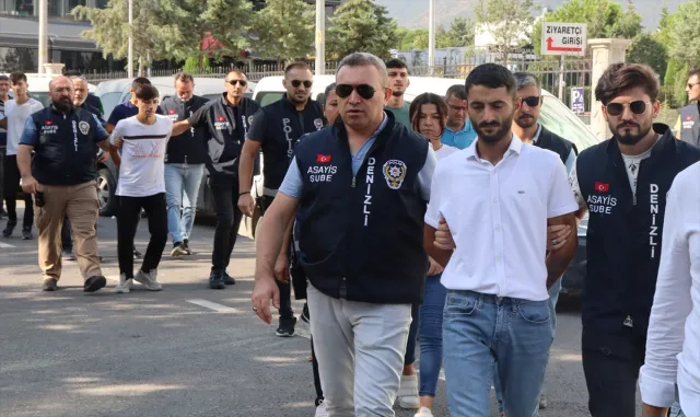 GÜNCELLEME - Denizli’de market sahibi kadının öldürülmesiyle ilgili 7 şüpheliden 6’sı tutuklandı GÜNCELLEME - Denizli’de market sahibi kadının öldürülmesiyle ilgili 7 şüpheliden 6’sı tutuklandı