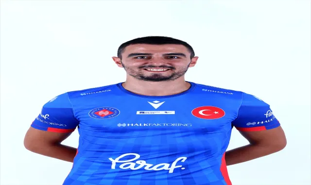 Halkbank Erkek Voleybol Takımı, İzzet Ünver’i transfer etti Halkbank Erkek Voleybol Takımı, İzzet Ünver’i transfer etti