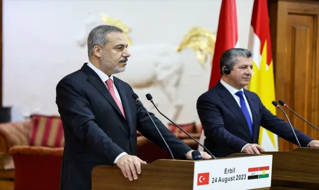 IKBY Başbakanı Barzani’den terörle mücadelede Türkiye ile iş birliği mesajı IKBY Başbakanı Barzani’den terörle mücadelede Türkiye ile iş birliği mesajı