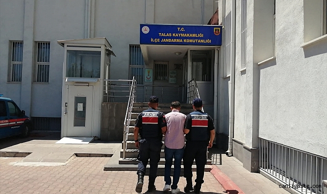 Kayseri’de FETÖ hükümlüsü eski emniyet müdürü yakalandı Kayseri’de FETÖ hükümlüsü eski emniyet müdürü yakalandı