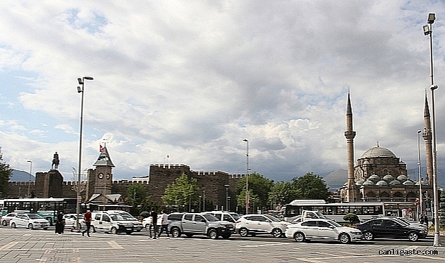 Kayseri’den kısa haberler! Kırtasiye yardımı başvuruları başladı! Kayseri’den kısa haberler! Kırtasiye yardımı başvuruları başladı!