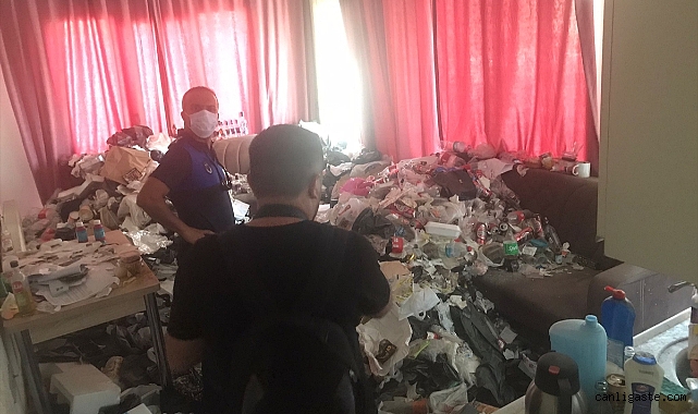 Kayseri Talas’ta evden kokular yayılınca ortaya çıktı Kayseri Talas’ta evden kokular yayılınca ortaya çıktı