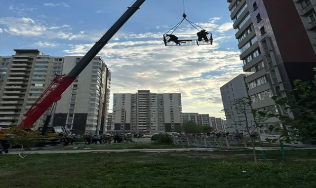 Kazakistan’da 16 katlı apartmanda çıkan yangında 1 kişi öldü Kazakistan’da 16 katlı apartmanda çıkan yangında 1 kişi öldü