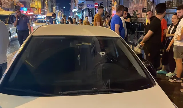 Küçükçekmece’deki silahlı saldırıda bir kişi öldü Küçükçekmece’deki silahlı saldırıda bir kişi öldü