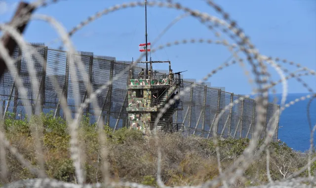 Lübnanlı Tuğgeneral, İsrail ile ülkesi arasındaki sınırda 13 tartışmalı bölge olduğunu söyledi Lübnanlı Tuğgeneral, İsrail ile ülkesi arasındaki sınırda 13 tartışmalı bölge olduğunu söyledi