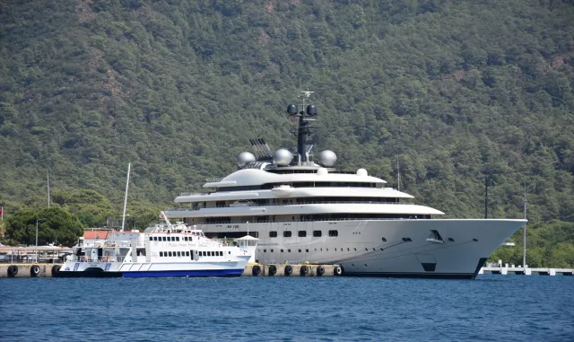 Marmaris lüks mega yatları ağırlıyor Marmaris lüks mega yatları ağırlıyor