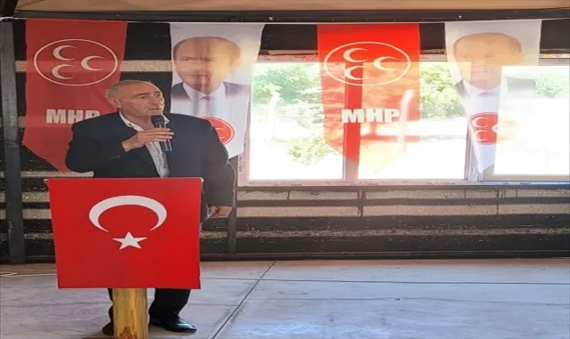 MHP Ulaş İlçe Başkanı Burhanettin Durak, yeniden başkanlığa seçildi MHP Ulaş İlçe Başkanı Burhanettin Durak, yeniden başkanlığa seçildi