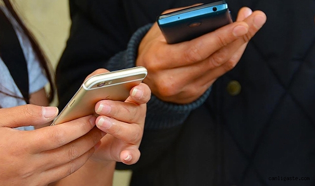 Öğrencilere vergisiz telefon ile ilgili Bakan Şimşek’ten açıklama Öğrencilere vergisiz telefon ile ilgili Bakan Şimşek’ten açıklama