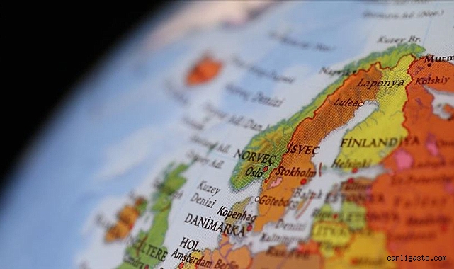Rusya, sınırını geçen ren geyikleri nedeniyle Norveç’ten tazminat isteyince tedbir geldi Rusya, sınırını geçen ren geyikleri nedeniyle Norveç’ten tazminat isteyince tedbir geldi