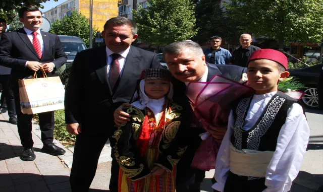 Sağlık Bakanı Fahrettin Koca, Kırşehir’de konuştu: (2) Sağlık Bakanı Fahrettin Koca, Kırşehir’de konuştu: (2)