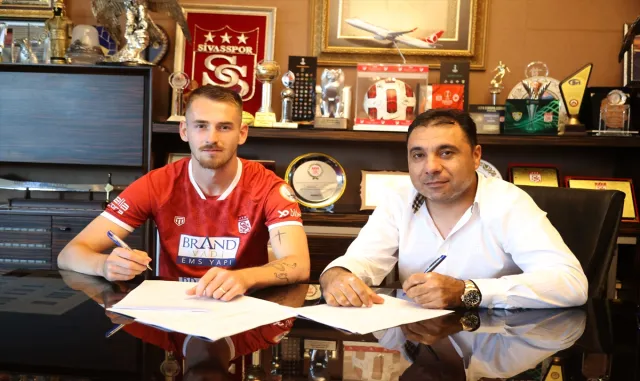 Sivasspor, Çek futbolcu Roman Kvet’i transfer etti Sivasspor, Çek futbolcu Roman Kvet’i transfer etti
