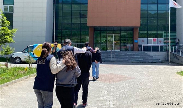 7 ilde FETÖ operasyonu: 9 gözaltı 7 ilde FETÖ operasyonu: 9 gözaltı