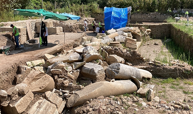 Amasra’da temel kazısında bulunan tarihi kalıntılar kayıt altına alınıyor Amasra’da temel kazısında bulunan tarihi kalıntılar kayıt altına alınıyor