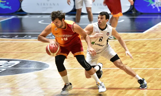 Basketbol: 16. TÜBAD Mehmet Baturalp Turnuvası ve İsmet Badem Kupası Basketbol: 16. TÜBAD Mehmet Baturalp Turnuvası ve İsmet Badem Kupası