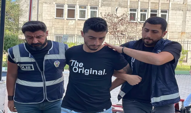 GÜNCELLEME - Samsun’da silah tehdidiyle doktoru kaçıran şüpheli tutuklandı GÜNCELLEME - Samsun’da silah tehdidiyle doktoru kaçıran şüpheli tutuklandı
