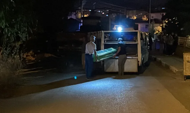 Karabük’te karısını ve kayınvalidesini tüfekle öldüren kişi intihar etti Karabük’te karısını ve kayınvalidesini tüfekle öldüren kişi intihar etti